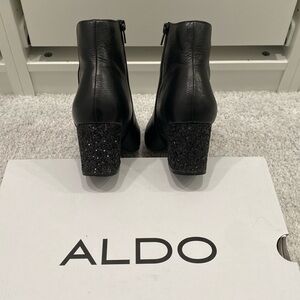 Aldo black boots with sparkly block heel size 8